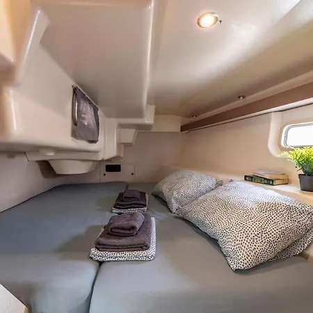 Relaxing On A 38ft Sail Yacht Botel